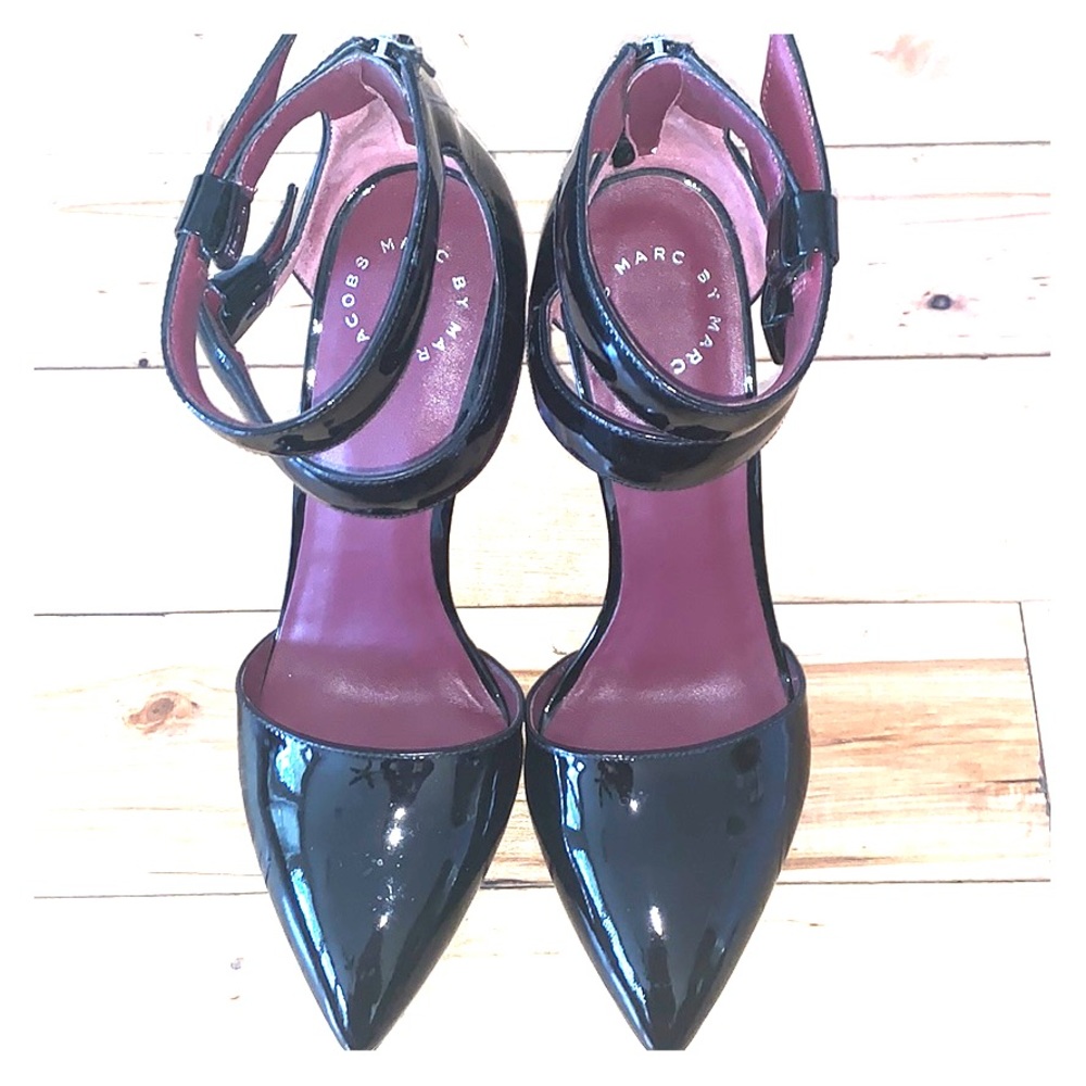 Marc Jacobs patent leather pumps - worn 4x